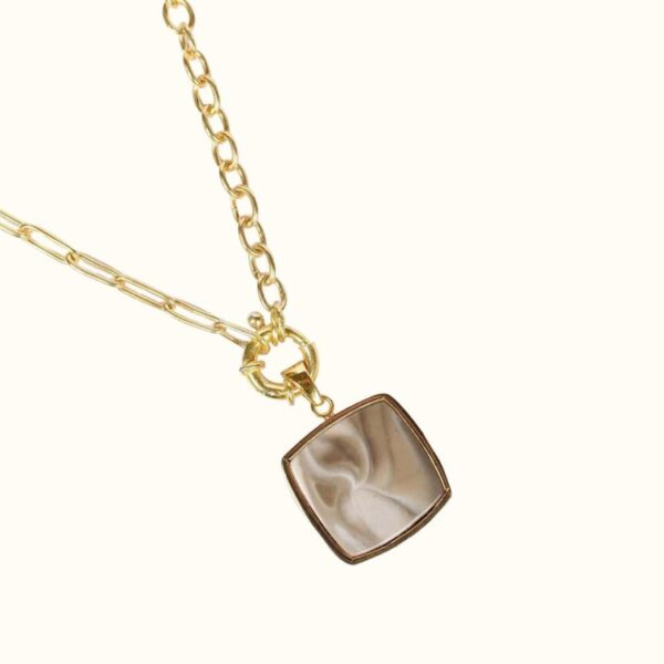 Mojave pendant (WITH CHAIN)