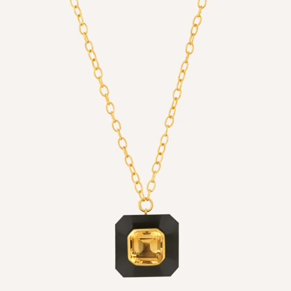 Instar black pendant