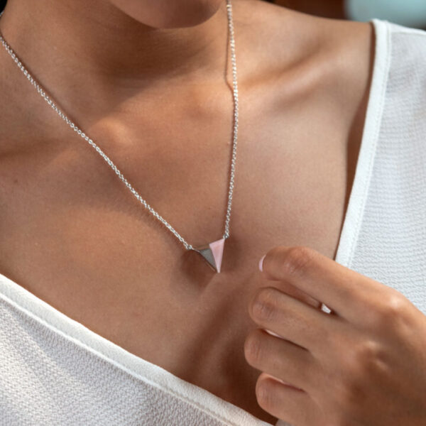 Hanner pendant (Pink opal)